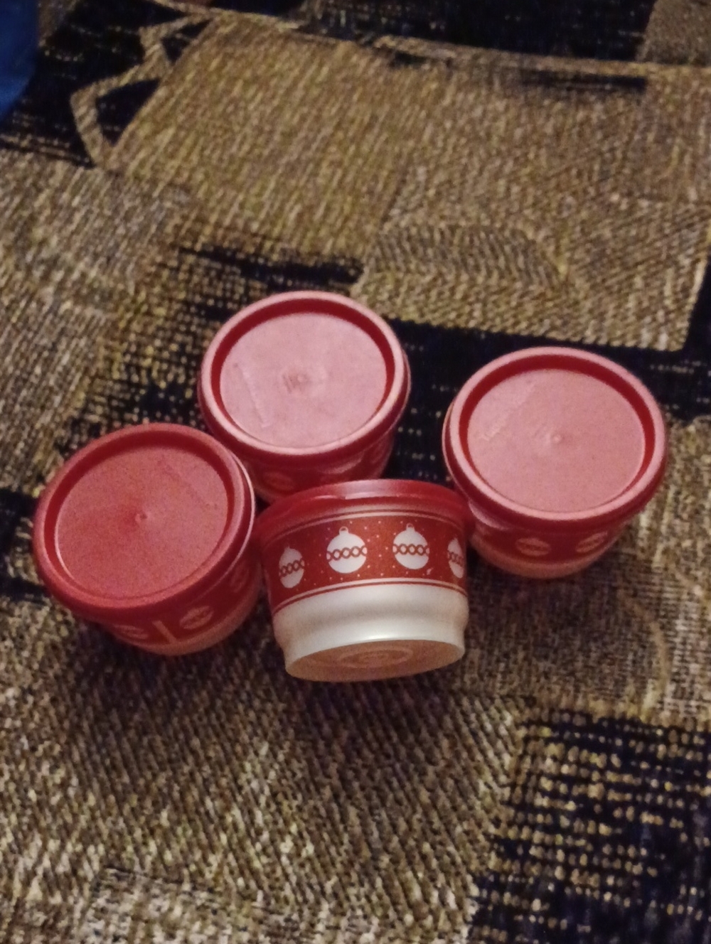 4/$60 New Holiday Tupperware Stacking Snack Cups - Set Of 4 With Lids